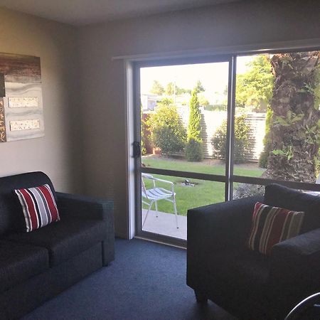 Phoenix Motels Temuka Экстерьер фото