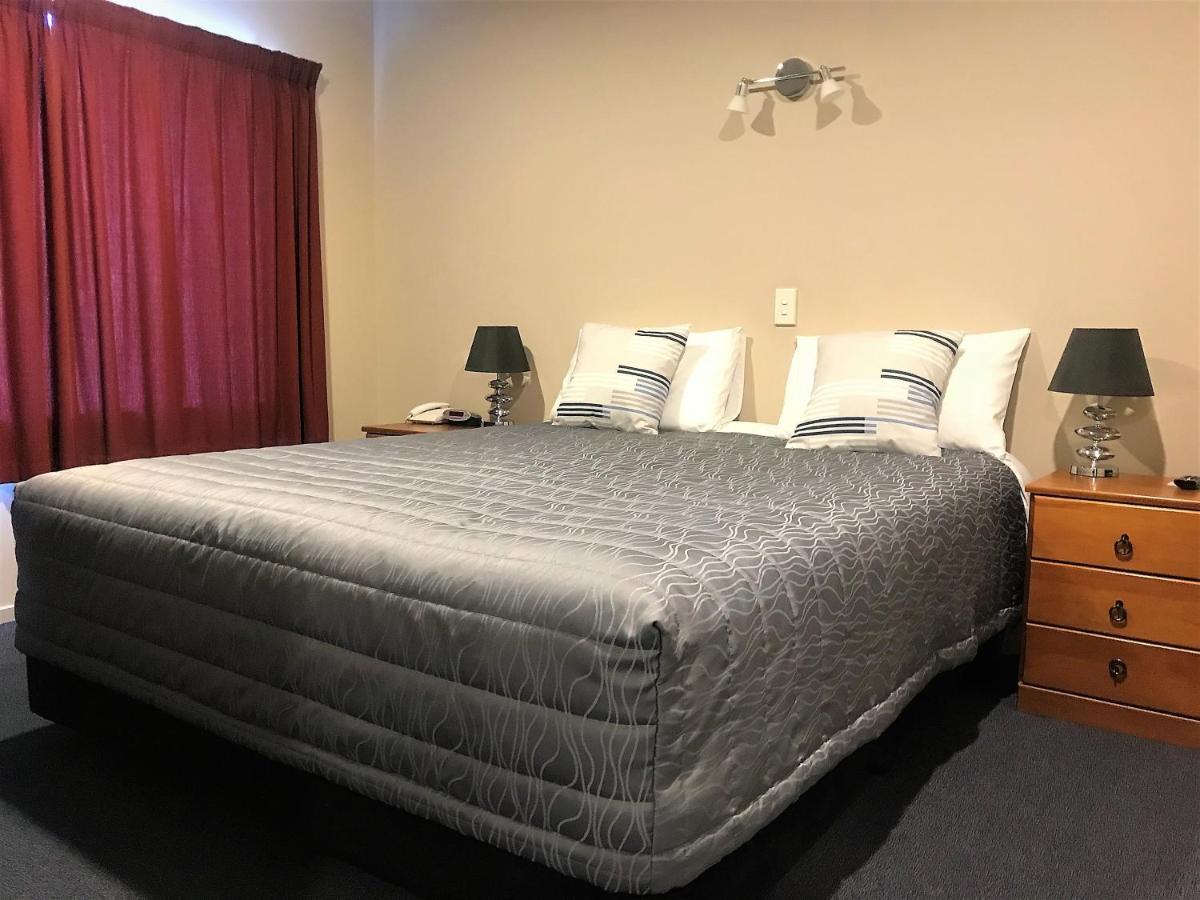 Phoenix Motels Temuka Экстерьер фото
