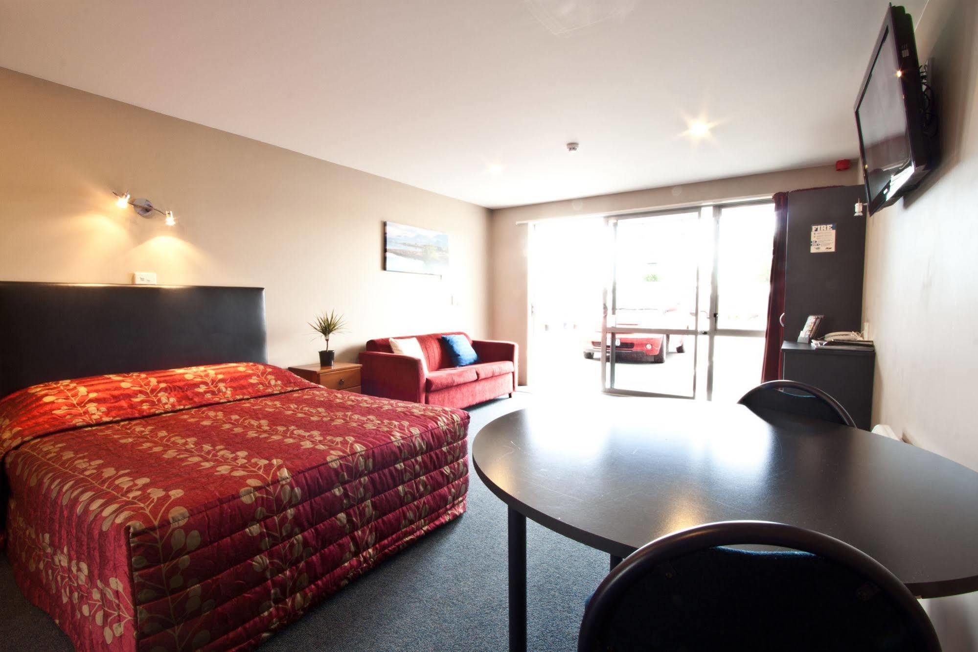 Phoenix Motels Temuka Экстерьер фото